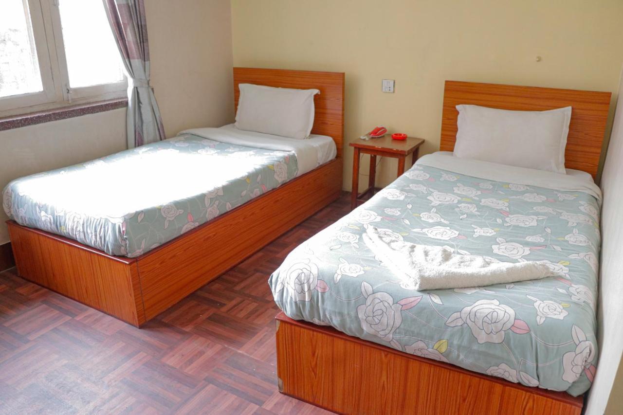 Hotel Backpackers Inn Катманду Экстерьер фото